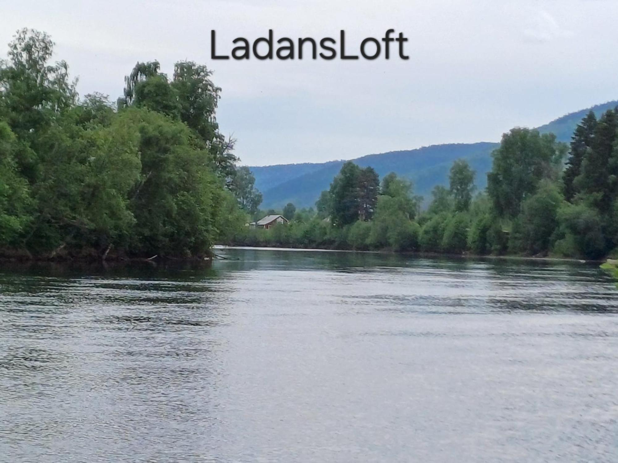 Ladansloft Appartement Stöllet Buitenkant foto